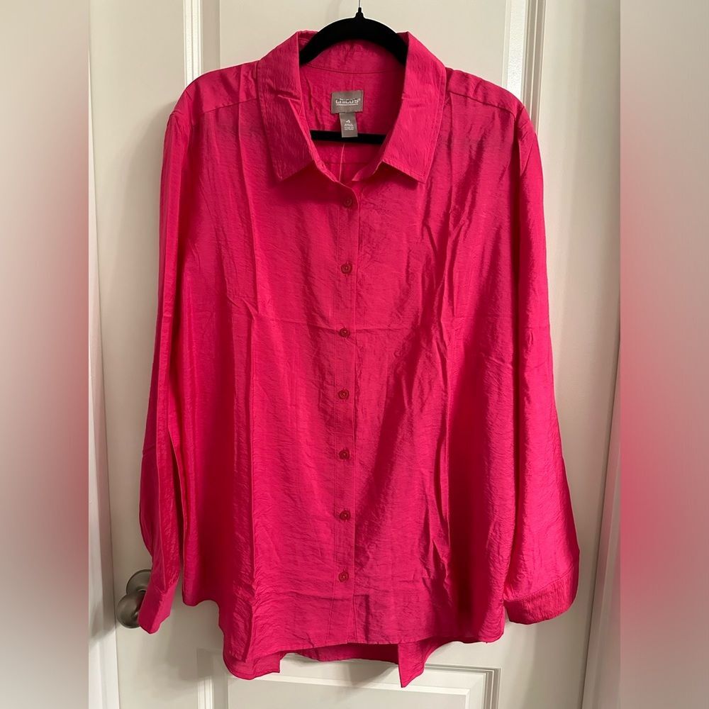 Chico’s Crinkle Button Down Collared Shirt Size 4 Long Sleeve Color Pink